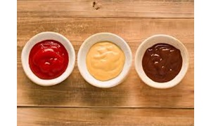 SAUCES & DRESSINGS 